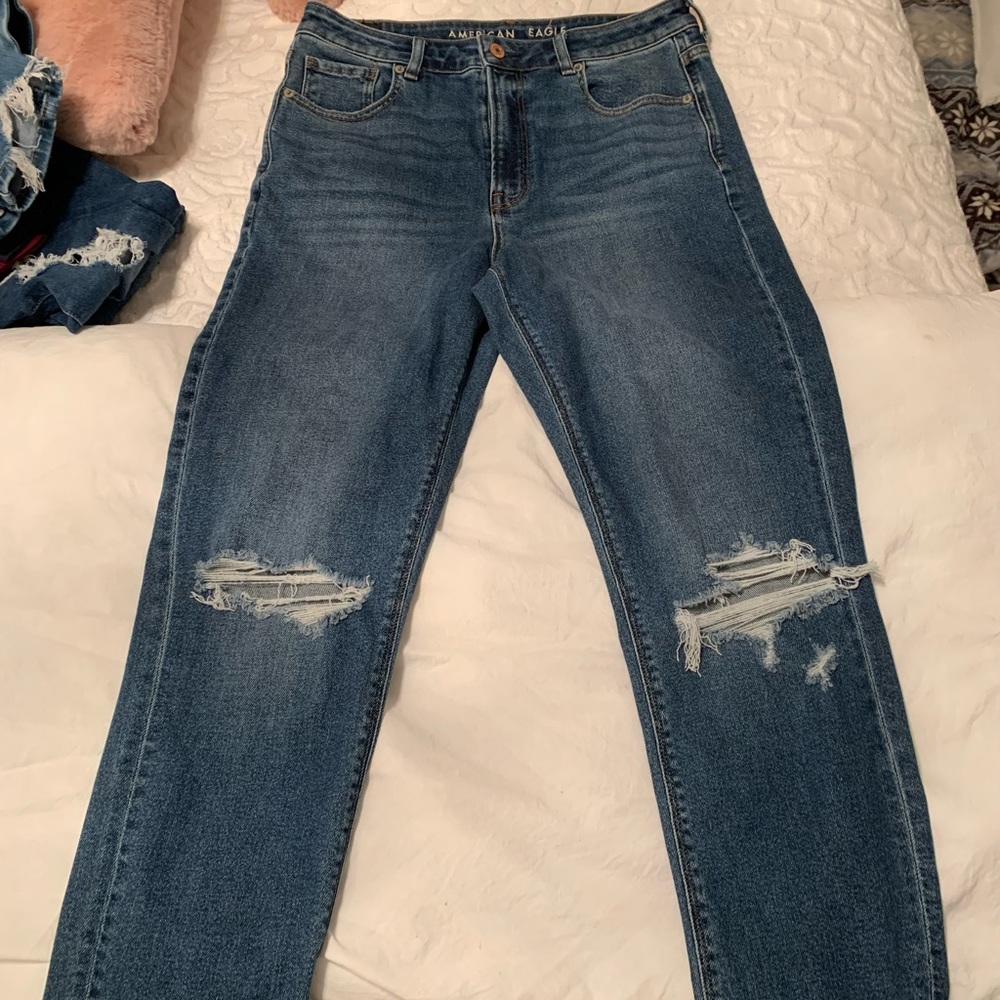 American Eagle Mom Jeans stretch